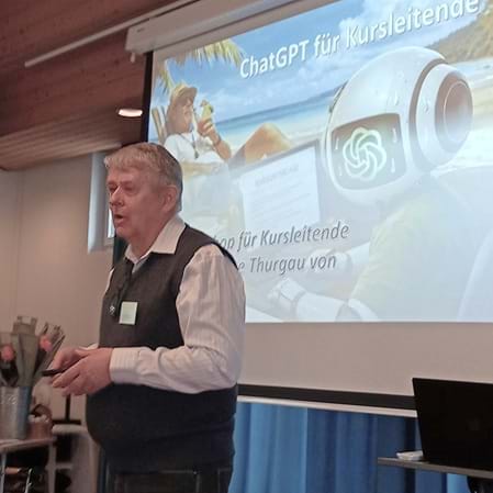 Christian Blattner refereiert vor Kursleitende der Pro Senectute Thurgau